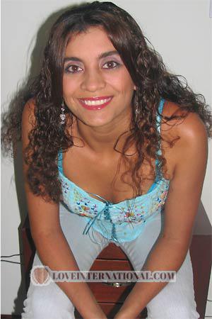 101209 - Solange Alter: 26 - Kolumbien