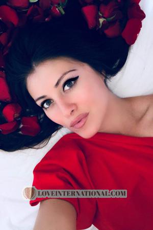 185100 - Violetta Alter: 33 - Ukraine