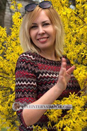 186604 - Veronica Alter: 42 - Ukraine