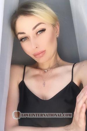 196437 - Natalia Alter: 44 - Ukraine