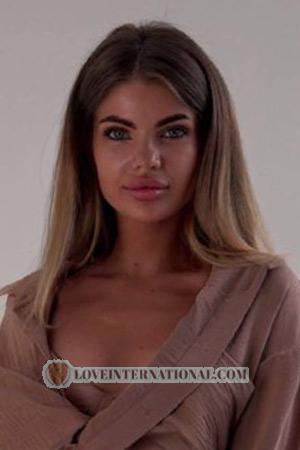 210788 - Elena Alter: 24 - Ukraine