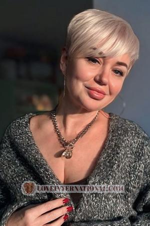223180 - Olena Alter: 55 - Ukraine