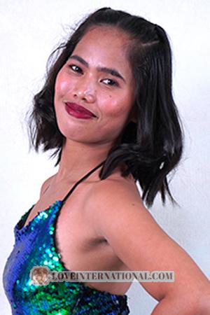 Ladies of Cebu Stadt