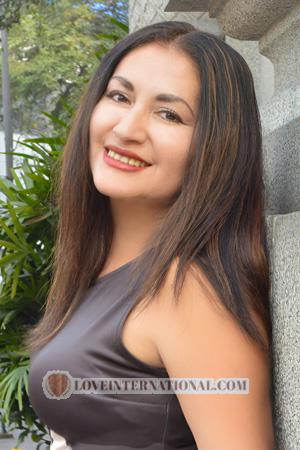 223584 - Clara Alter: 43 - Peru