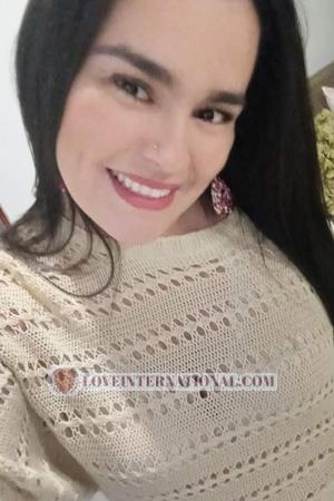 223587 - Yancy Alter: 34 - Costa Rica