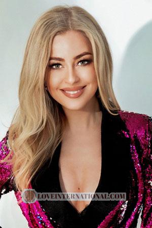 224048 - Anna Alter: 36 - Ukraine