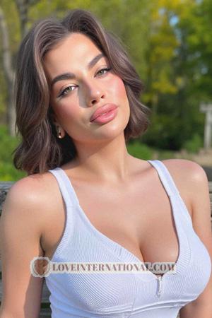 224085 - Sofia-Nikol Alter: 19 - Ukraine