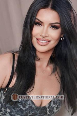 224199 - Viktoriia Alter: 34 - Ukraine