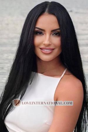 224219 - Viktoria Alter: 38 - Ukraine
