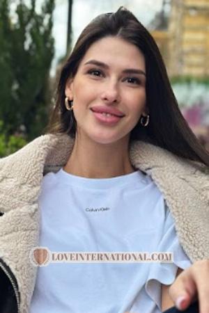 224373 - Alina Alter: 28 - Ukraine