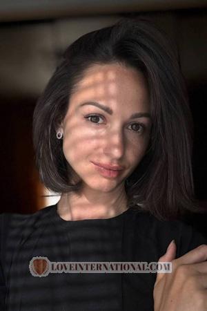 224428 - Valentyna Alter: 41 - Ukraine