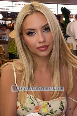 224545 - Polina Alter: 22 - Ukraine