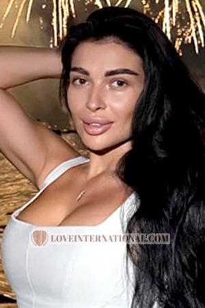 224652 - Maryna Alter: 31 - Ukraine