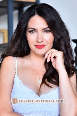 224976 - Nadiia Alter: 48 - Ukraine