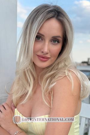 225182 - Viktoria Alter: 33 - Ukraine