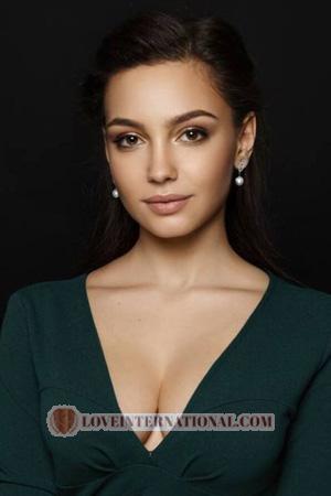 225241 - Diana Alter: 25 - Ukraine