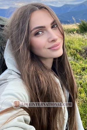 225254 - Olha Alter: 35 - Ukraine