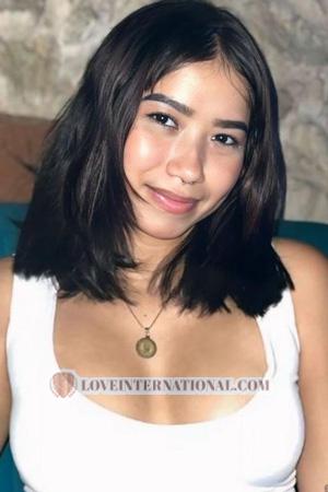 225367 - Jade Alter: 19 - Kolumbien