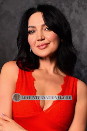 225502 - Olena Alter: 49 - Ukraine