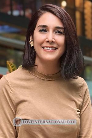 225524 - Yina Alter: 48 - Kolumbien