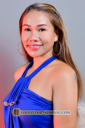 Ladies of Cebu Stadt