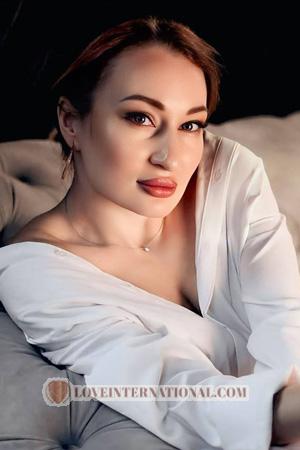 225645 - Antonina Alter: 31 - Ukraine