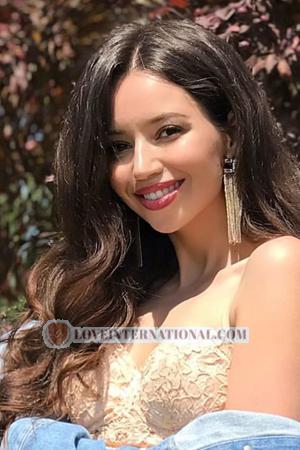 225654 - Viktoriia Alter: 38 - Kasachstan