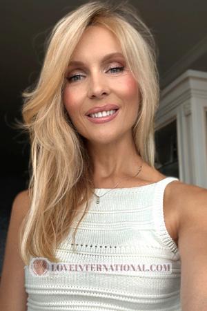 225903 - Tatiana Alter: 46 - Ukraine