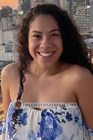 225928 - Dayana Alter: 27 - Kolumbien