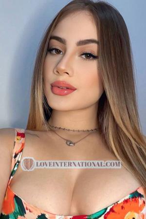 226004 - Estefany Alter: 22 - Brazil