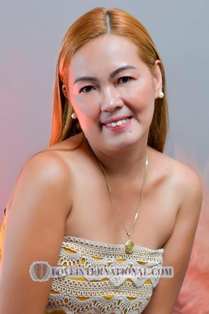 226040 - Delia Alter: 42 - Philippinen