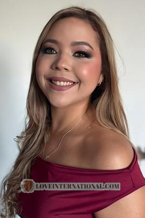 226260 - Keren Alter: 29 - Kolumbien