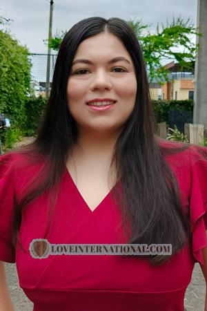 226265 - Stefania Alter: 29 - Ecuador