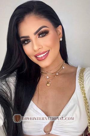 226314 - Nicole Vanessa Alter: 24 - Brazil