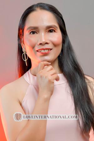 226426 - Dalia Alter: 47 - Philippinen