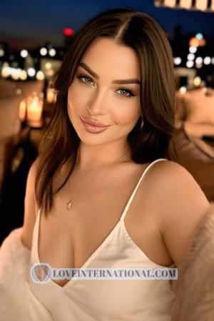 226602 - Alina Alter: 30 - Ukraine