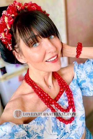 226973 - Renata Alter: 40 - Ukraine