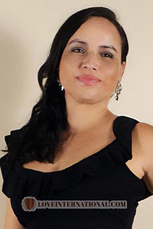 226984 - Priscilla Alter: 44 - Costa Rica