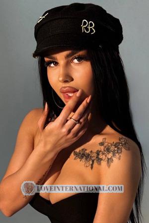 227073 - Anna Alter: 20 - Ukraine