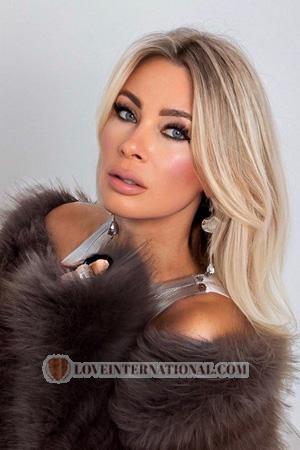 227239 - Olena Alter: 51 - Ukraine