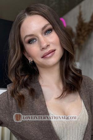 227240 - Katerina Alter: 32 - Ukraine