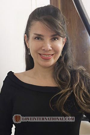 227280 - Karina Alter: 51 - Peru