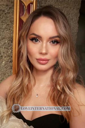 227362 - Olga Alter: 35 - Ukraine