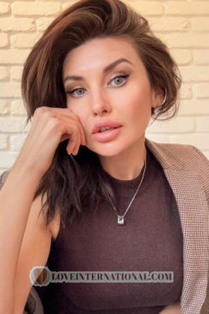 227470 - Yana Alter: 45 - Ukraine