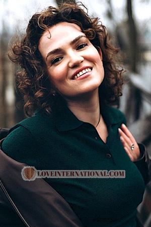 227472 - Iryna Alter: 44 - Ukraine