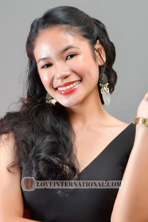 227536 - Christine Anne Alter: 22 - Philippinen