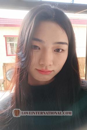 227804 - Xueying Alter: 28 - China