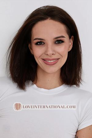 227883 - Elizaveta Alter: 25 - Argentinien