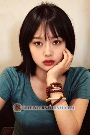 227907 - Kexin Alter: 25 - China