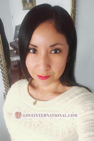 Ladies of Peru
